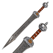 Cargar imagen en el visor de la galería, ARTESANÍA ALCÁZAR - tienda online de espadas, espadas toledanas, espadas de acero, espadas de coleccionista, made in toledo, made in spain, swords, steel swords, historic swords, espadas históricas, compara espadas, colección de espadas, espada romana, Roman word, steel word, julio cesar, espada de julio cesar, espada gladius
