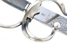 Cargar imagen en el visor de la galería, ARTESANÍA ALCÁZAR - tienda online de espadas, espadas toledanas, espadas de acero, espadas de coleccionista, made in toledo, made in spain, swords, steel swords, historic swords, espadas históricas, compara espadas, colección de espadas, ESPADA COLADA DEL CID, ESPADA DEL CID, ESPADA TIZONA, ESPADA HISTÓRICA
